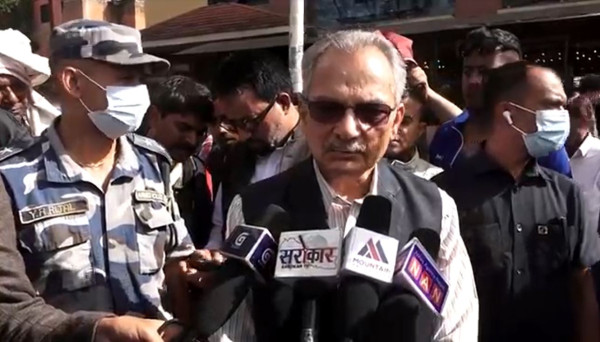 उखु किसानका माग सम्बोधन गर्न सरकारलाई बाबुरामको आग्रह