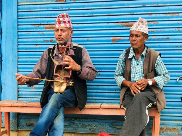 कसैले चासो नदिँदा समस्यामा गन्धर्व, सारङ्गीको धुनमा आफ्नै पीडा मिसाउँछन्