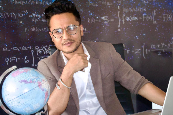 हरिहर अधिकारी भन्छन्– ज्योतिषशास्त्र हिन्दु धर्मको मात्र पेवा होइन