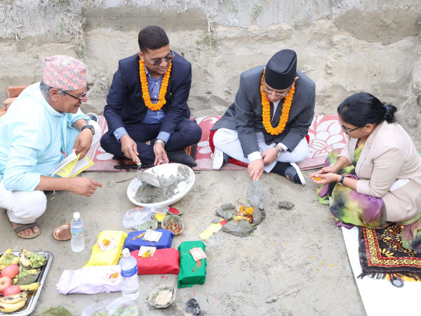 प्रधानमन्त्रीले गरे ‘सिग्नेचर ब्रिज’ को शिलान्यास, सवारी चाप व्यवस्थित हुने विश्वास