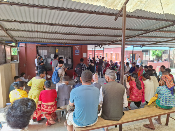 प्रयाप्त कर्मचारी नहुँदा राष्ट्रिय परिचयपत्र बनाउन सेवाग्राहीलाई सास्ती 