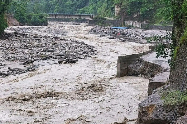 बाढीपहिरोको वितण्डा सुरु, ताप्लेजुङमा तीन दिनमै बाढीले ५ जनाको ज्यान गयो