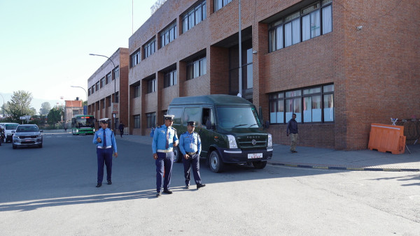 प्रहरी जवानले कुटे विमानस्थल अध्यागमन कार्यालय प्रमुखसहित अध्यागमन अधिकृत