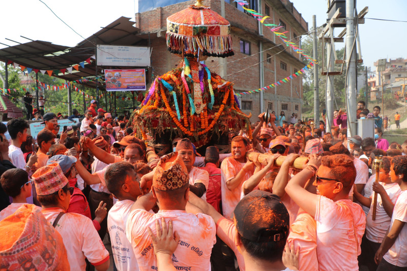 हरेक वर्ष मध्यपुर थिमीमा मनाइने बिस्का: जात्रा [तस्बिर]