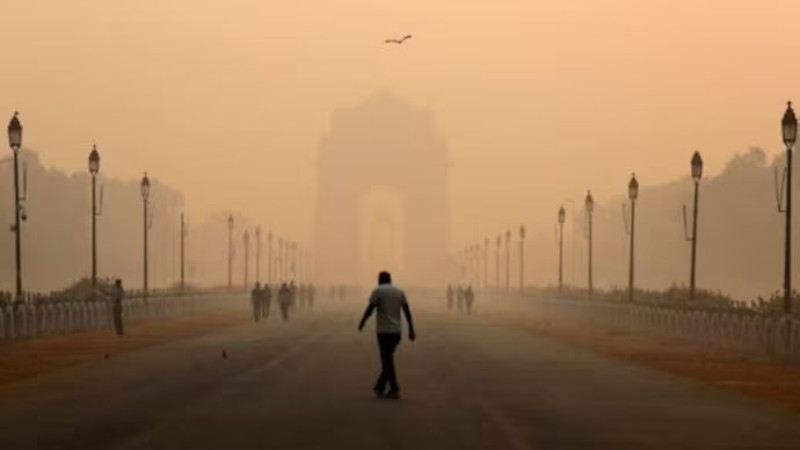 दिल्ली विश्वकै प्रदूषित शहर, पाकिस्तानको लाहोरमा लकडाउन 