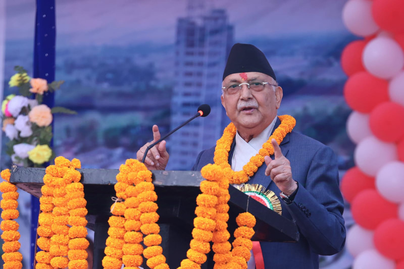 प्रधानमन्त्री ओलीले गरे दमक भ्यु टावरको उद्‌घाटन