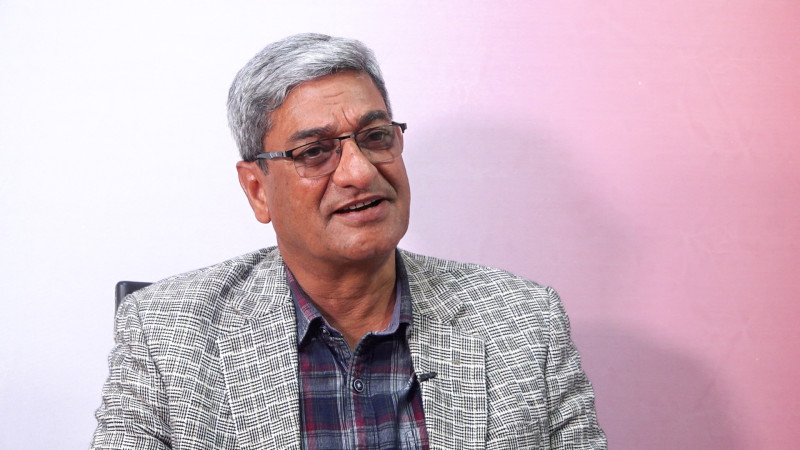 अबको गृहमन्त्री रमेश लेखक! 