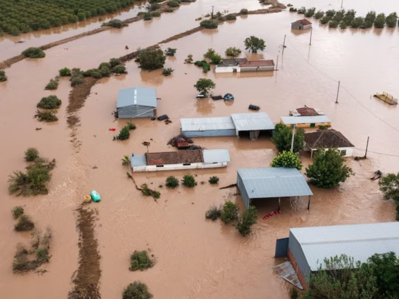भारतमा बाढीको वितण्डाः ४७० गाउँ डुवानमा, मृत्यु हुनेको संख्या ३१ पुग्यो  