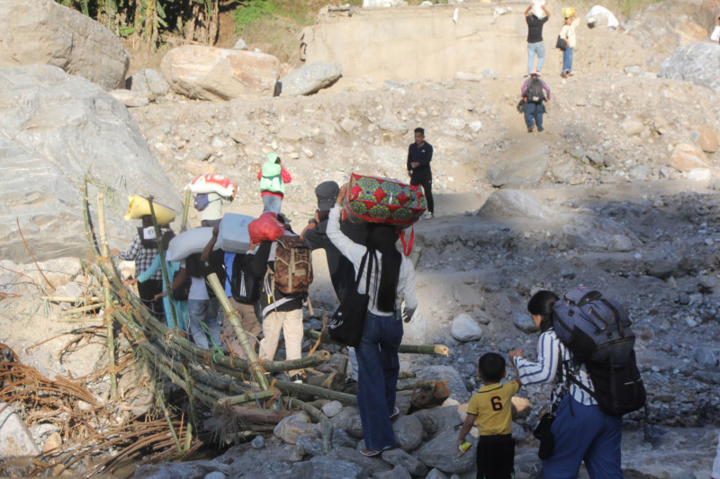 प्रधानमन्त्रीलाई कसले दियो गलत सूचना?