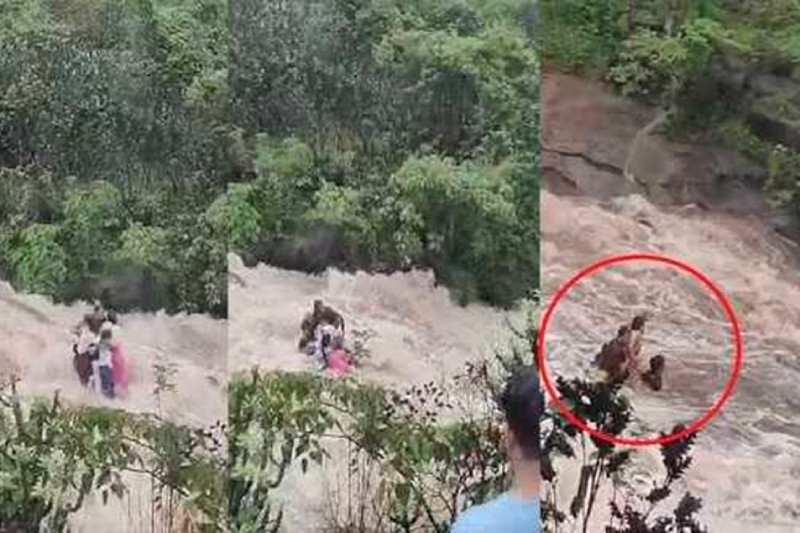 दर्दनाक घटना: भारतमा एकै परिवारका ७ जनालाई एकसाथ बाढीले बगायो [भिडिओसहित]