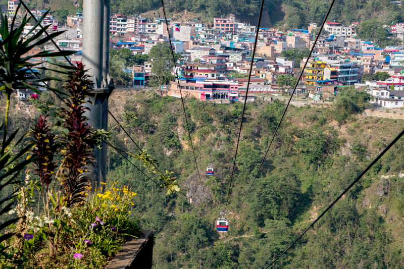 यान्त्रिक पुलमा सरर कुश्मा बजार