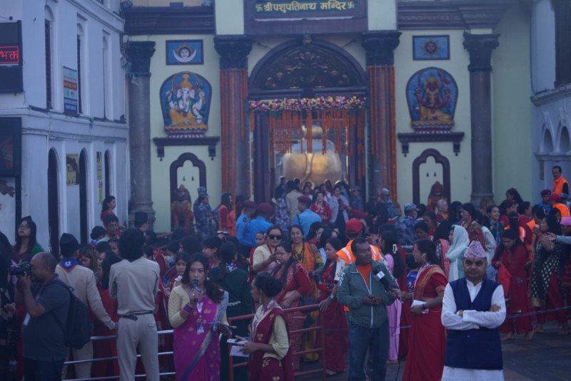 पशुपतिनाथ मन्दिरका चारवटै ढोका खुला