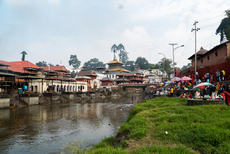 पशुपतिको भेटी चोरी: पाँच आरोपित पुर्पक्षका लागि कारागार चलान