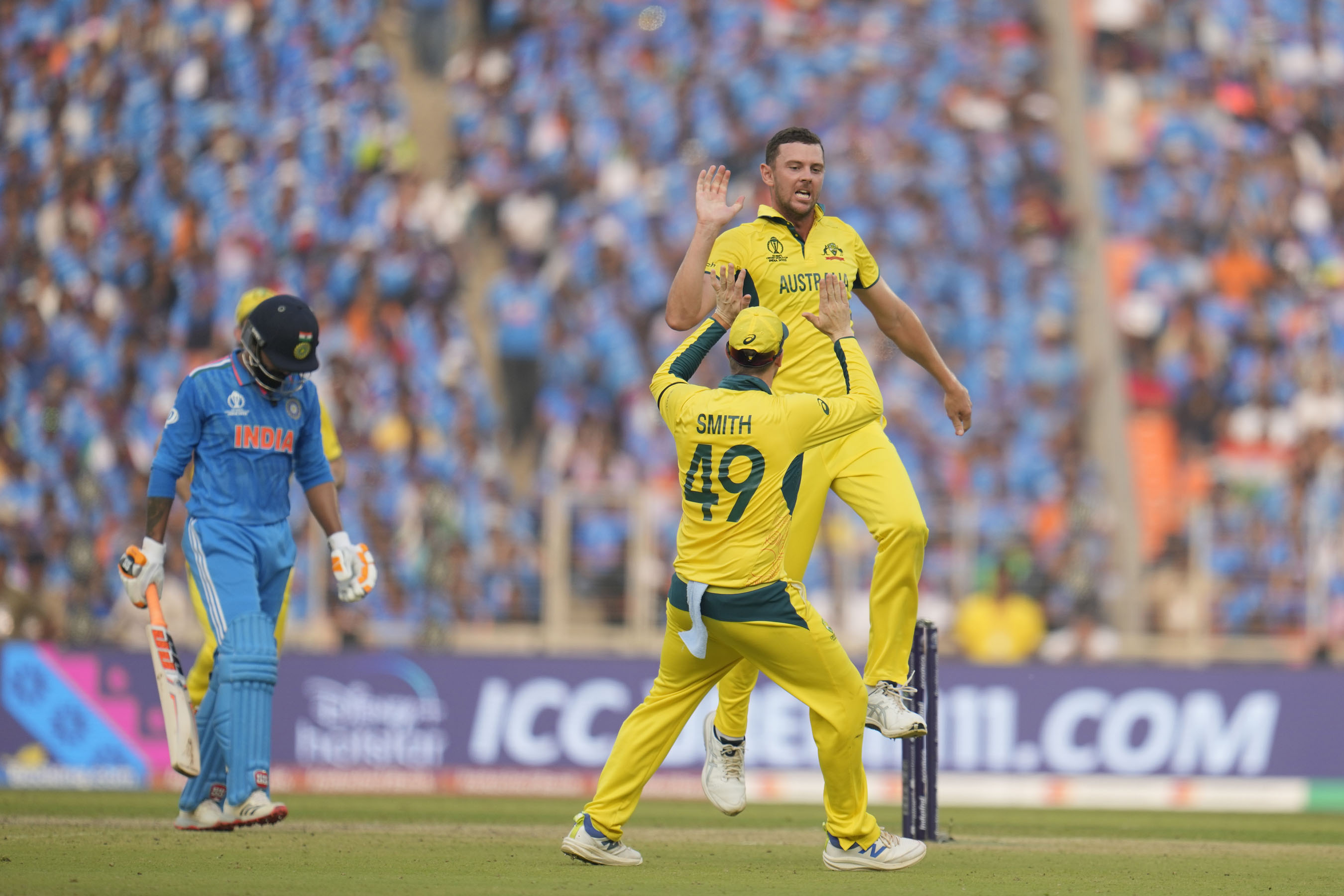 Australia's-Josh-Hazlewood-1700409974.jpg