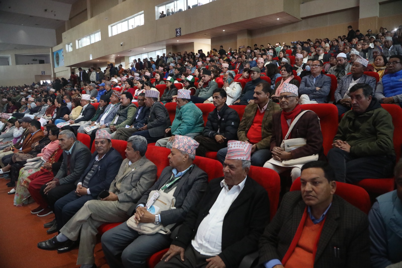 बागमती प्रदेश सभापतिले गठबन्धनमा जोड दिएपछि कांग्रेस महासमिति बैठकमा नाराबाजी