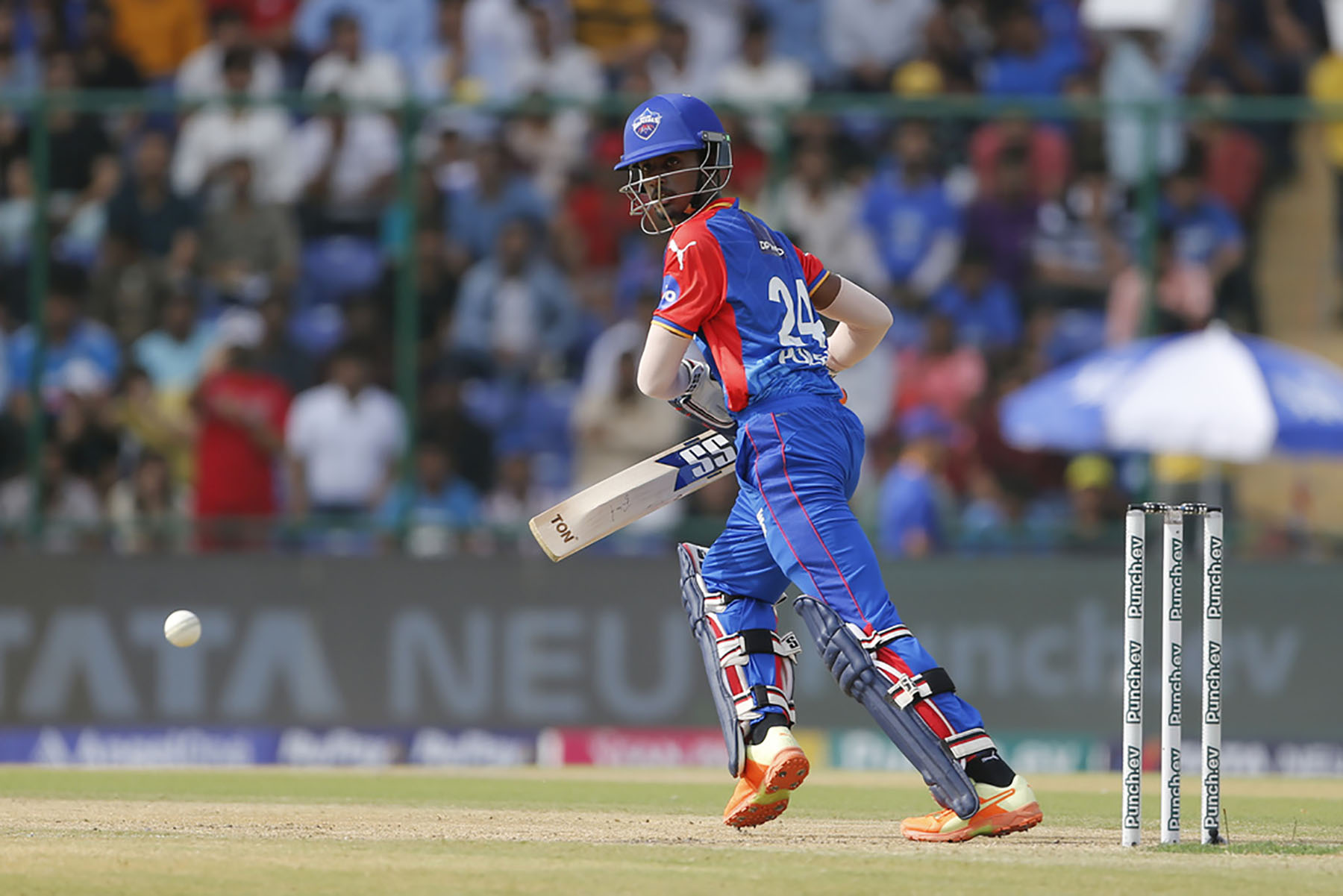 Delhi-Capitals'-Abishek-Porel--1714228834.jpg