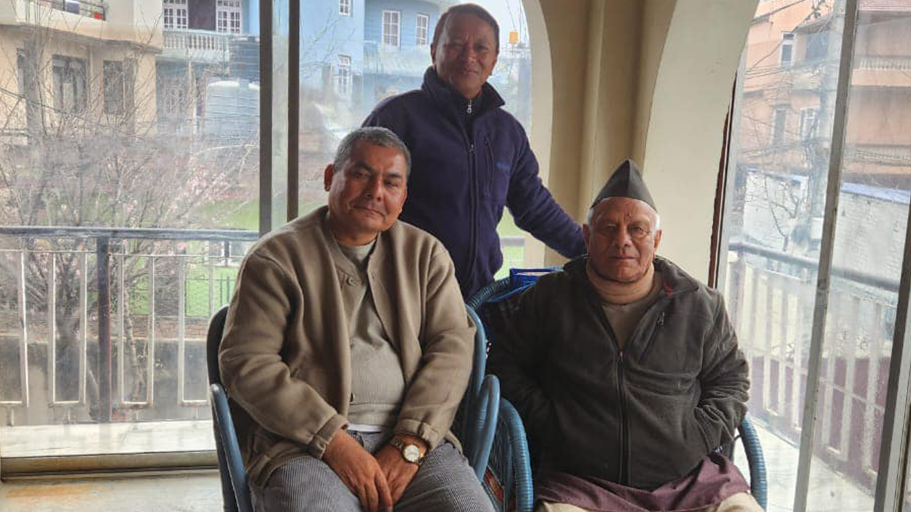 पूर्वप्रधानमन्त्री चन्दलाई भेटेपछि दुर्गा प्रसाईंले भने– आन्दोलनको तयारीबारे अर्थपूर्ण भेट