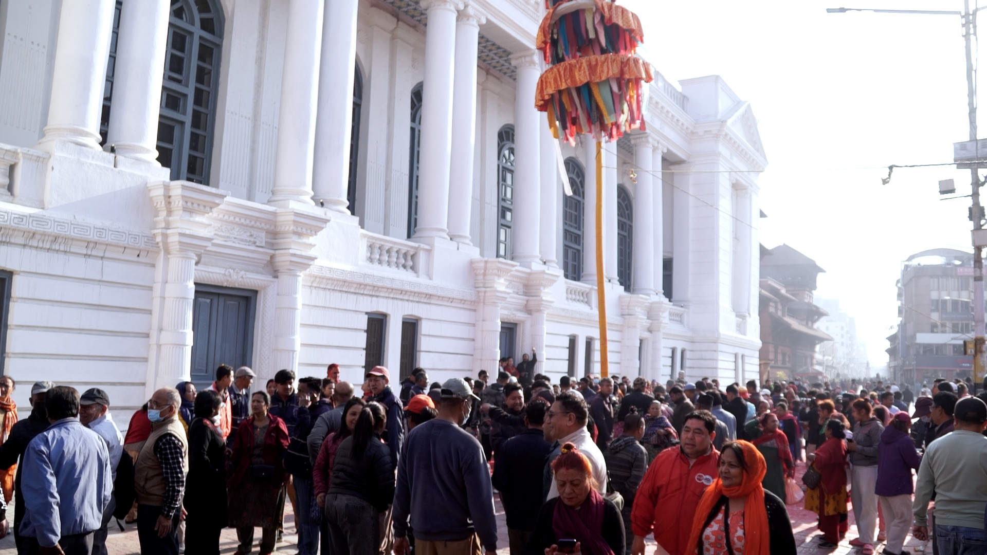 बसन्तपुरमा यसरी ठड्याइयो चीर [तस्बिरहरू]