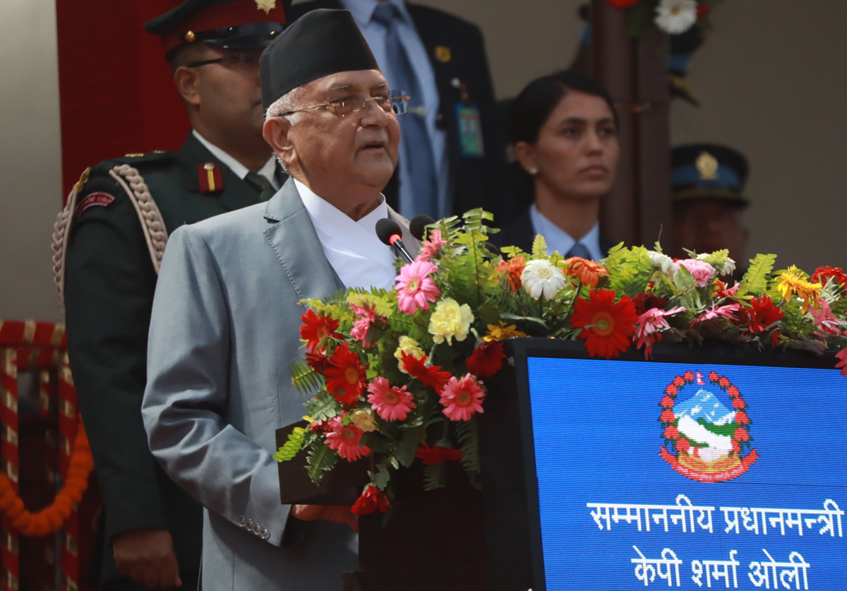 सरकार लगभग दुई तिहाइको भन्ने हेक्का रहोस्, खरानीको डल्लो होइन : प्रधानमन्त्री