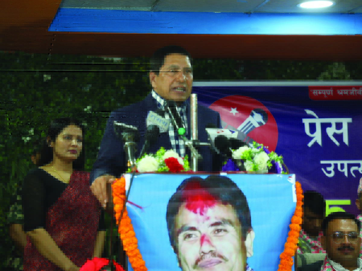 शान्ति प्रक्रियालाई हरहालतमा पूरा गर्नुछ : उपप्रधानमन्त्री श्रेष्ठ