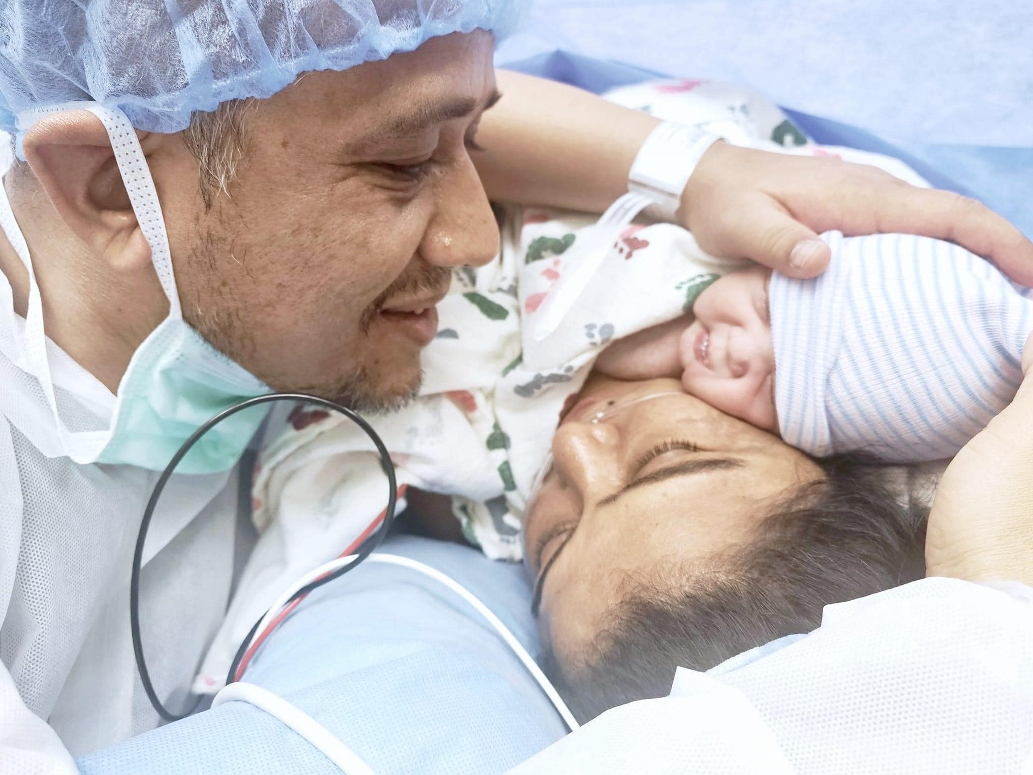 अभिनेत्री रेखा थापालाई पुत्री लाभ