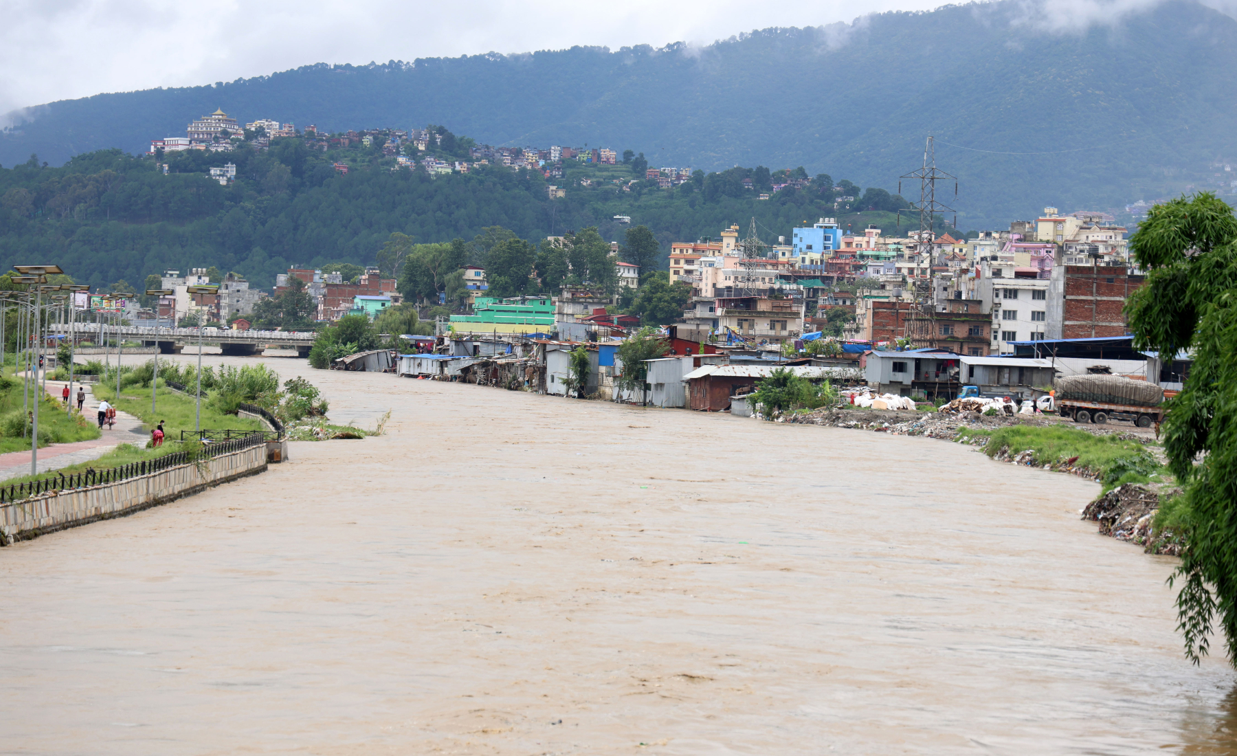 छठ पर्वमा बागमती नदीमा धाप ड्यामको पानी छाडिने