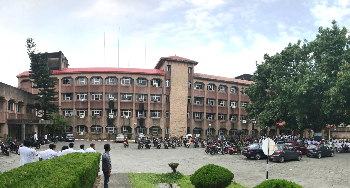 चिकित्सकको सामूहिक राजीनामापछि उपचार सेवा प्रभावित