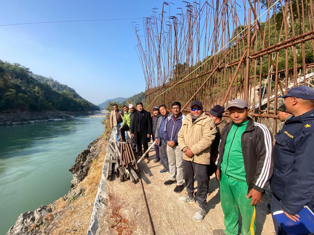 चुहार पक्की पुलको निर्माण कार्य नियमित