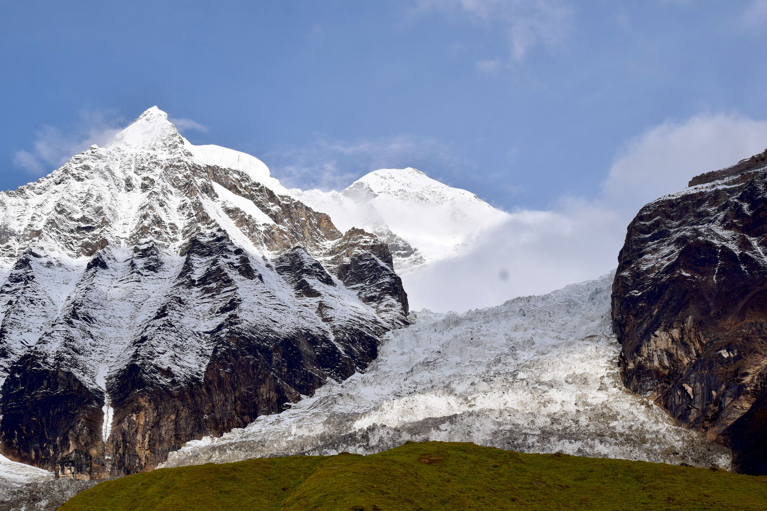 धौलागिरी 'आइसफल'