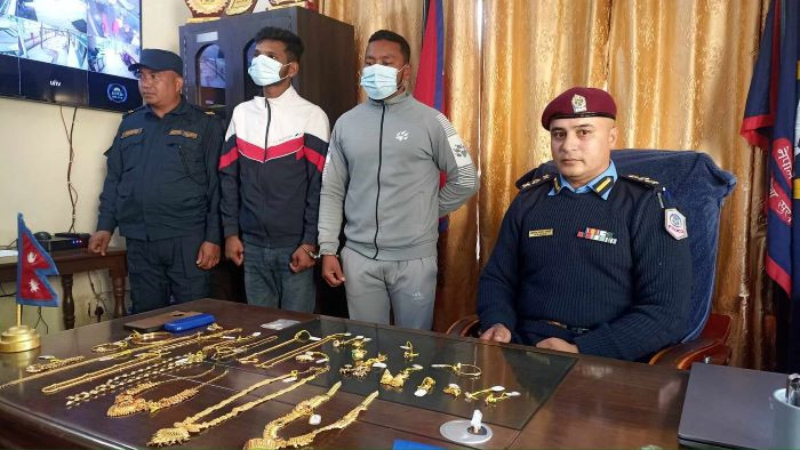 २९ तोला सुनसहित बर्दियाबाट २ जना पक्राउ