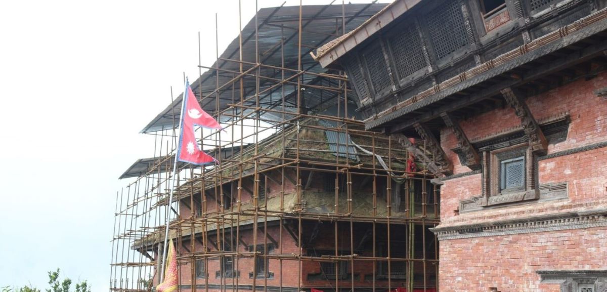भूकम्पले क्षति पुर्याएको गोरखाको कालिका मन्दिर र रंगमहल जिर्णोद्धार