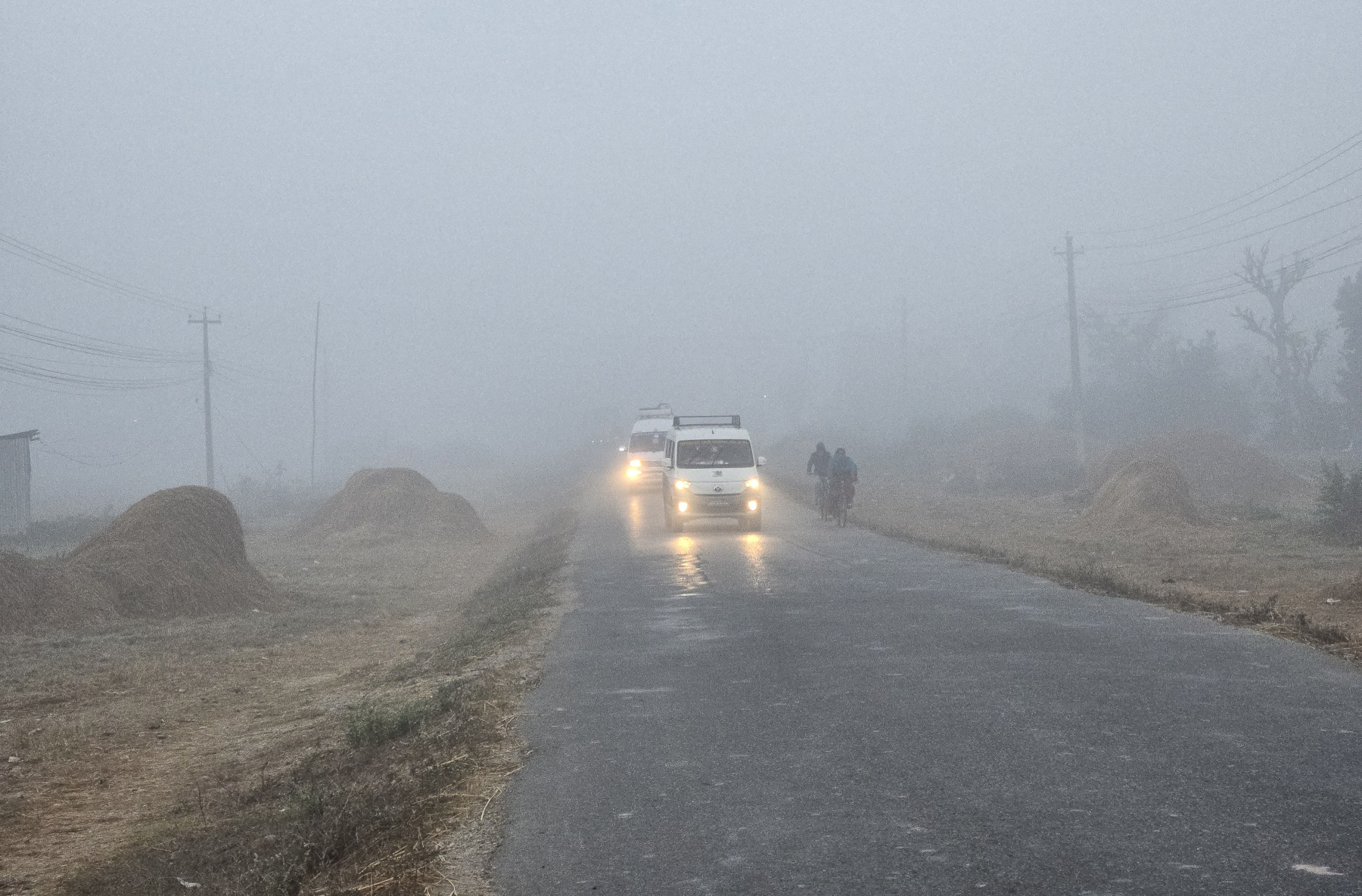 आजको मौसम: तराई र उपत्यकामा हुस्सु, गण्डकीमा हिमपातको सम्भावना