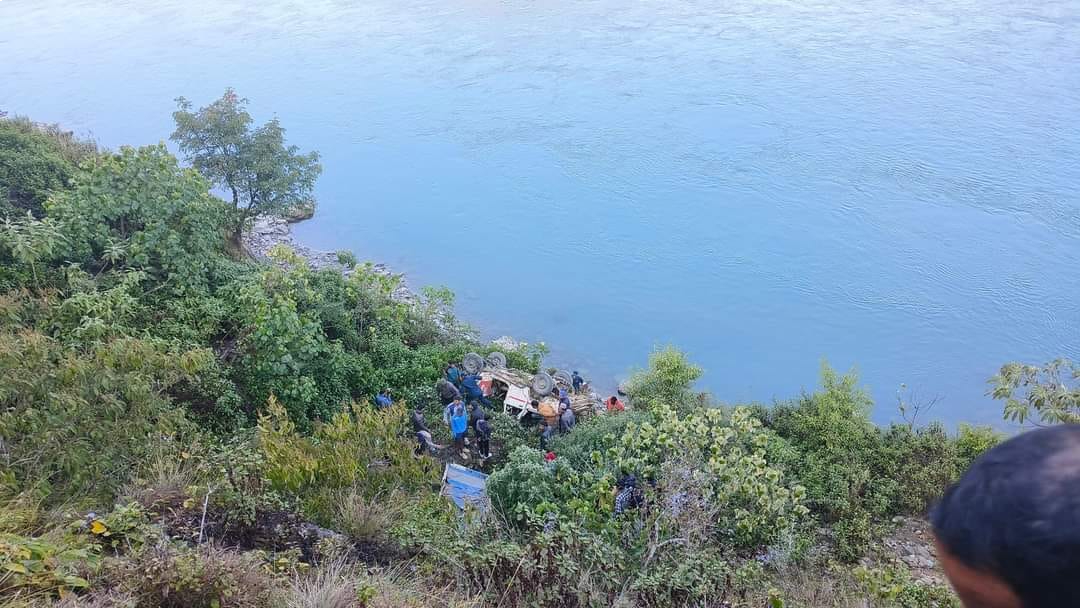 रुकुम पश्चिममा जीप दुर्घटना, दुईको मृत्यु