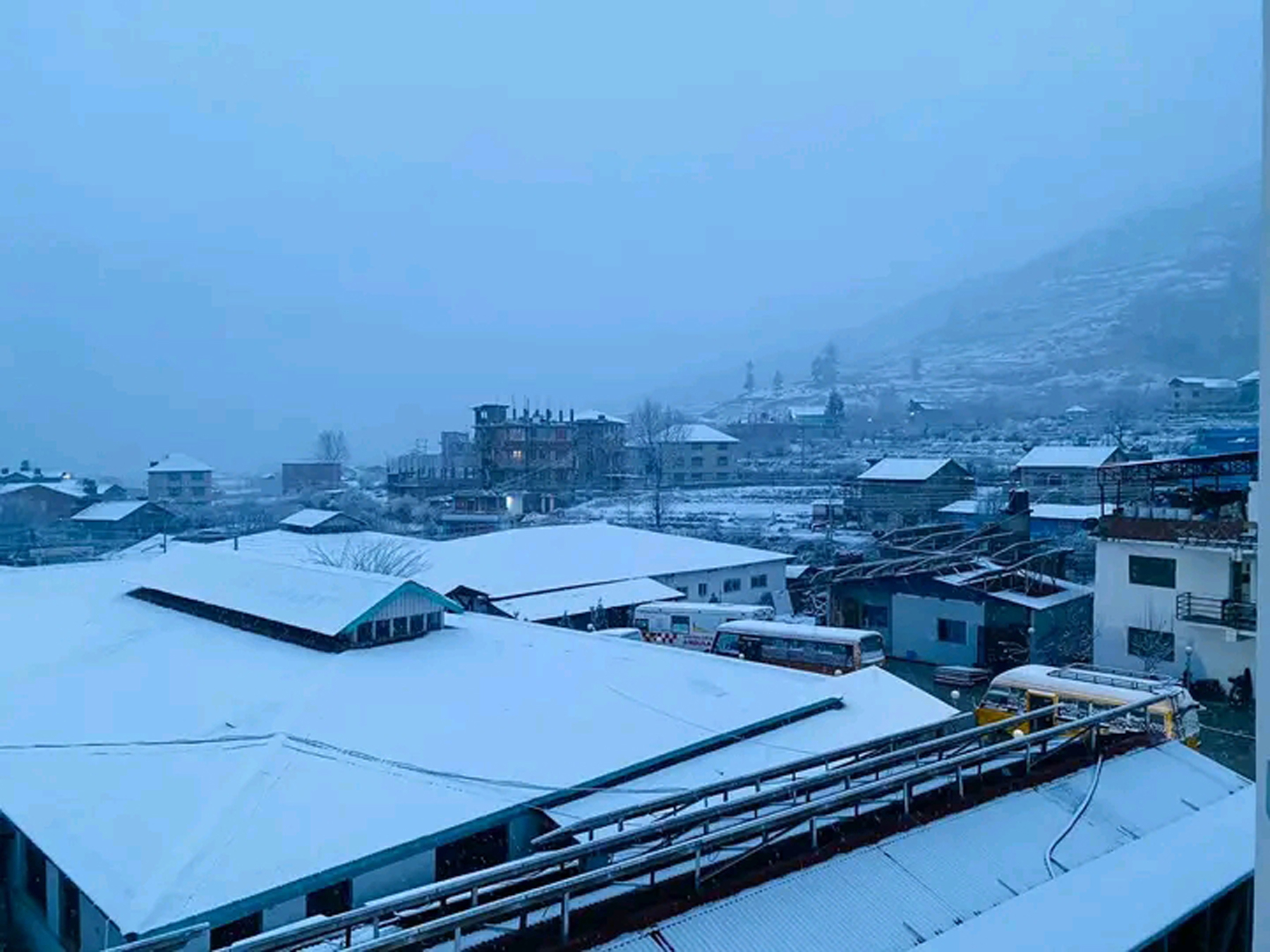 आइतबार यी प्रदेशमा वर्षा र हिमपात हुने, सतर्कता अपनाउन आग्रह