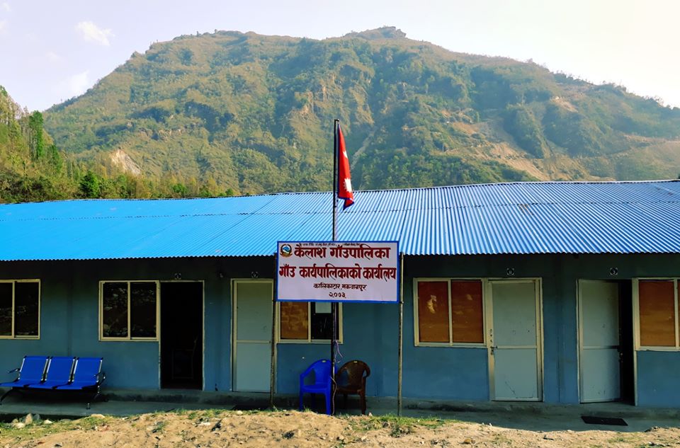 विवाह अगाडि १२ पास गर्नेलाई गाउँपालिकाले दियो २० हजार