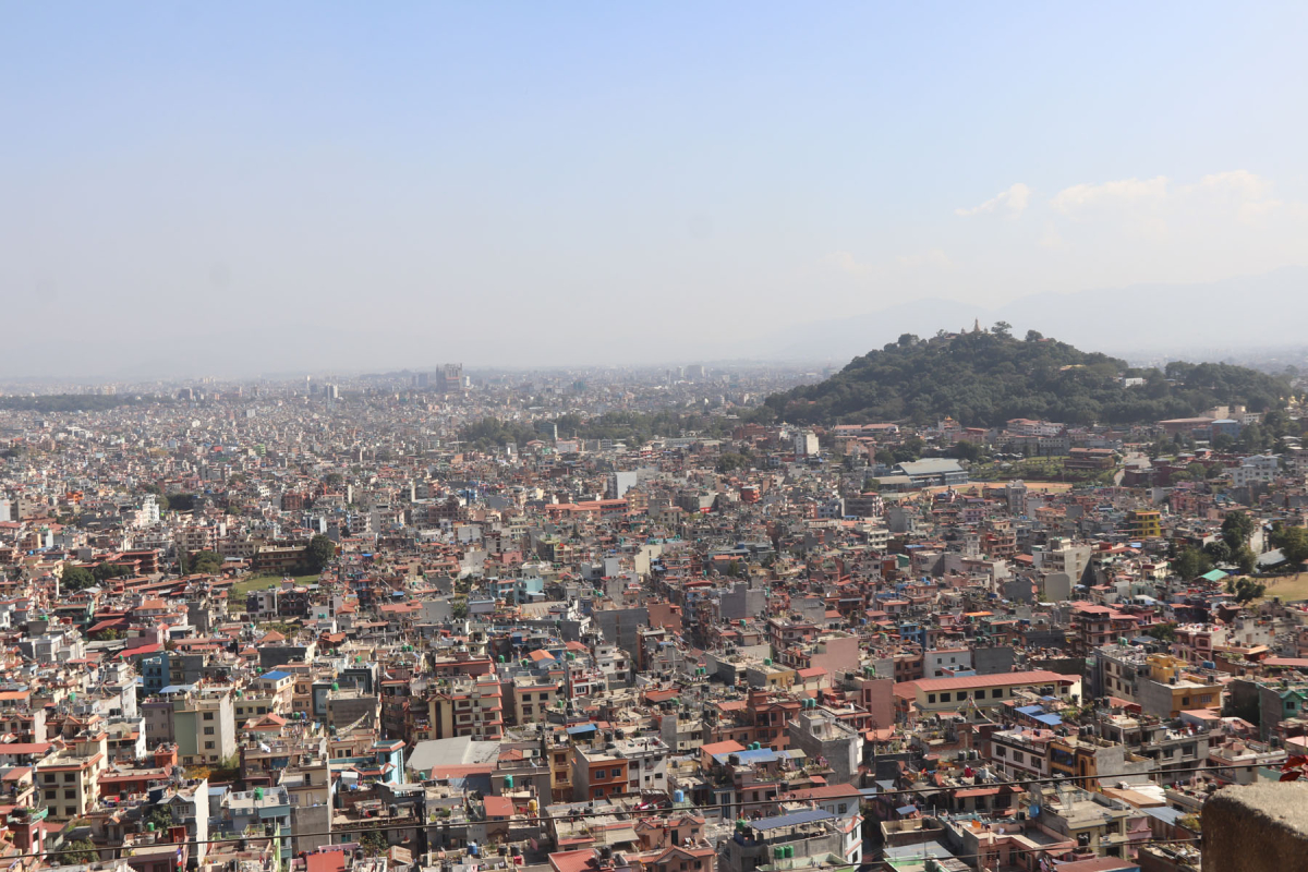 वर्षासँगै काठमाडौंको प्रदूषण कम हुँदै, आज ५० औँ स्थानमा