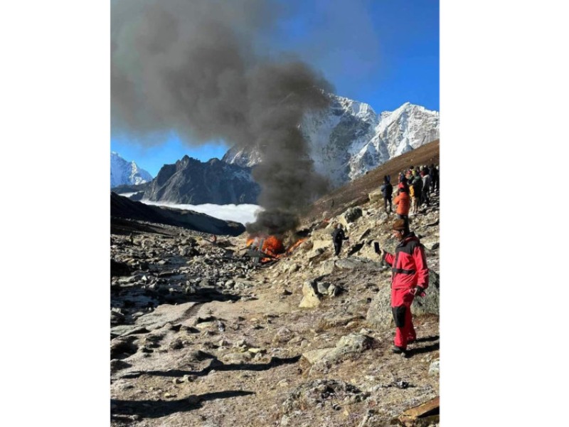 दुर्घटनामा परेका मनाङ एअरका पाइलट सेढाईंको मृत्यु