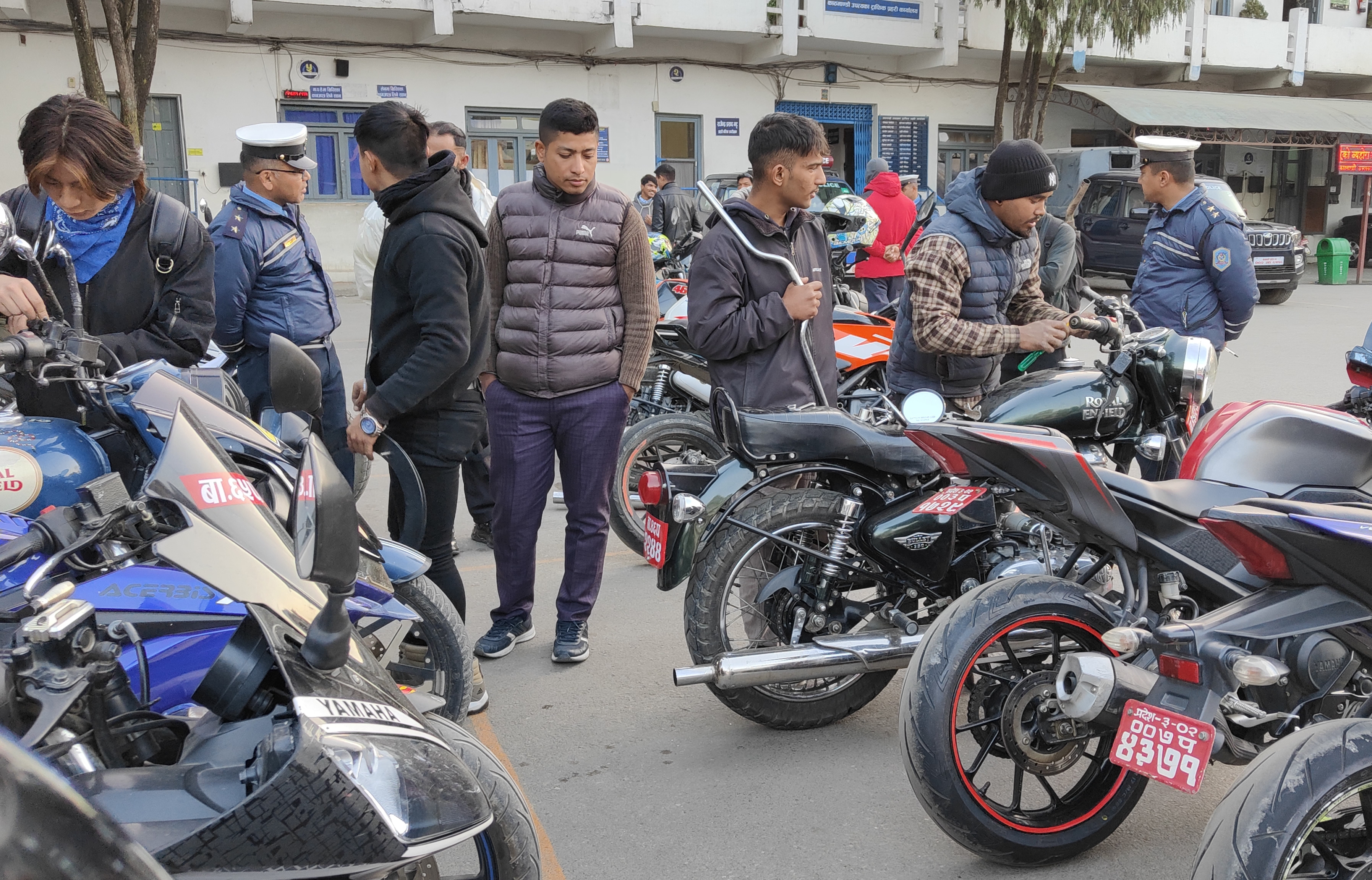 ध्वनि प्रदुषण गराउने २७ मोटरसाइकल चालक नियन्त्रणमा 