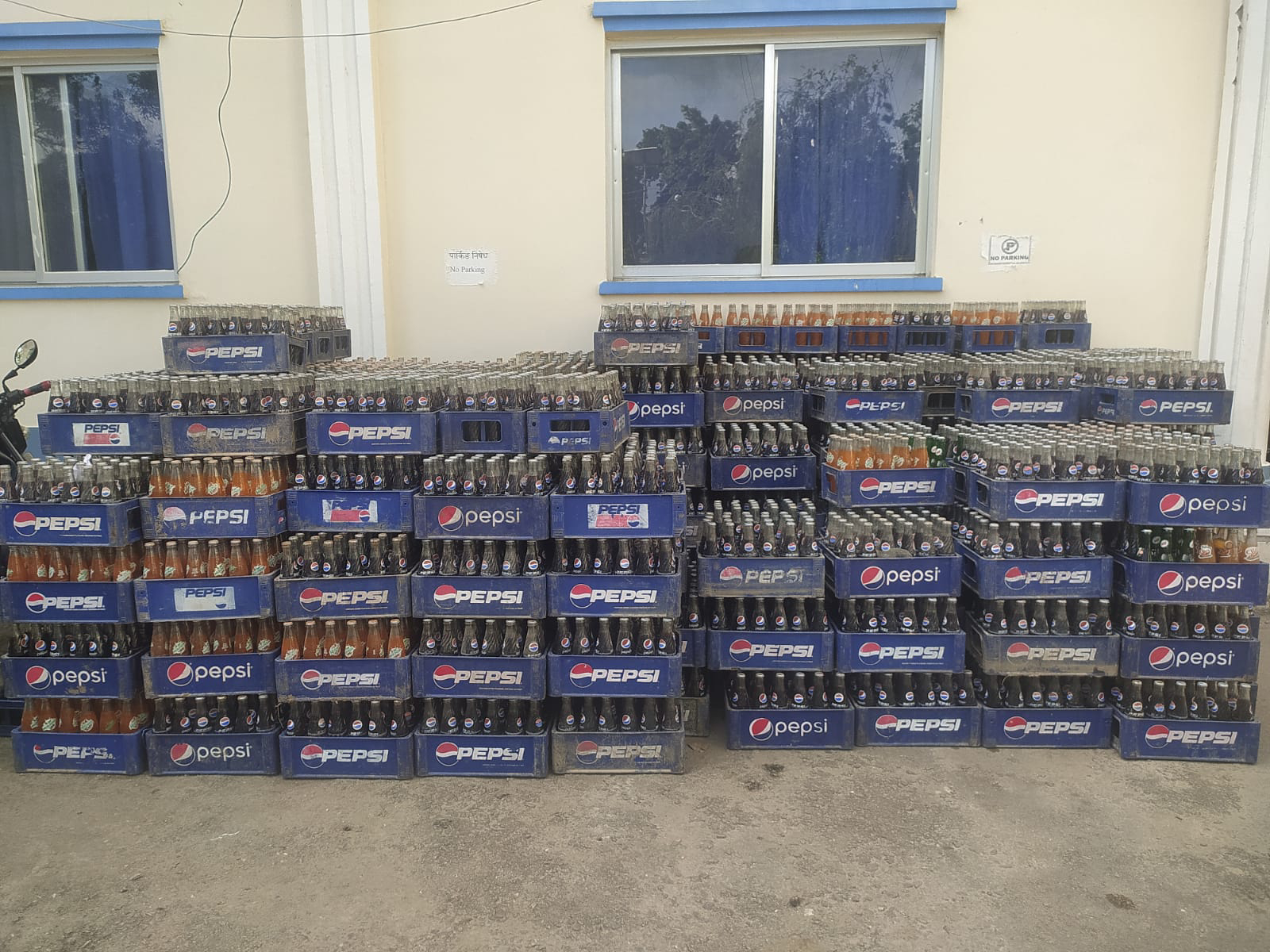 बजारमा म्याद गुज्रेका पेप्सी, डियू र स्प्राइट छ्यापछ्याप्ती 