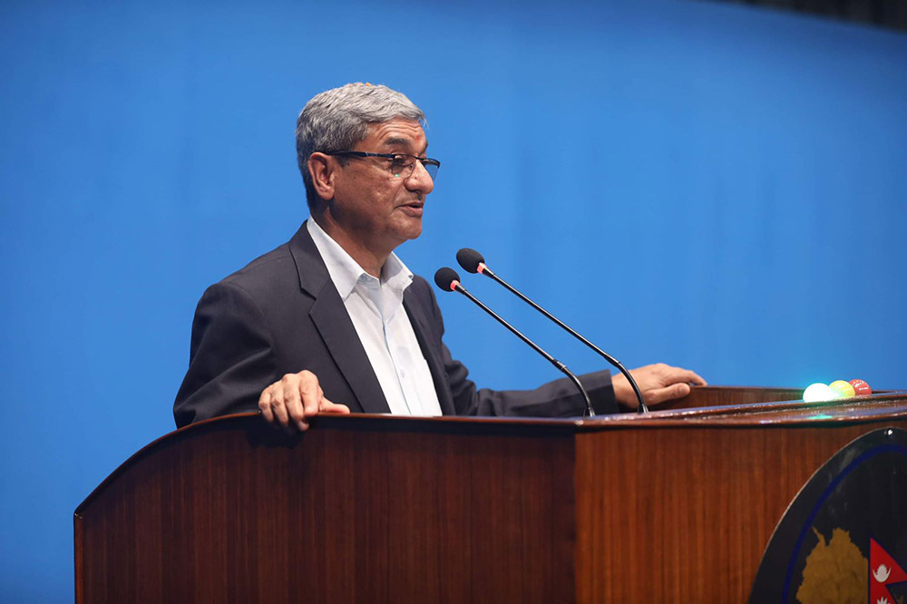 सांसदले घुस दिएका विषयमा तत्काल अनुसन्धान गर्न प्रहरीलाई निर्देशन दिएको छुः गृहमन्त्री लेखक