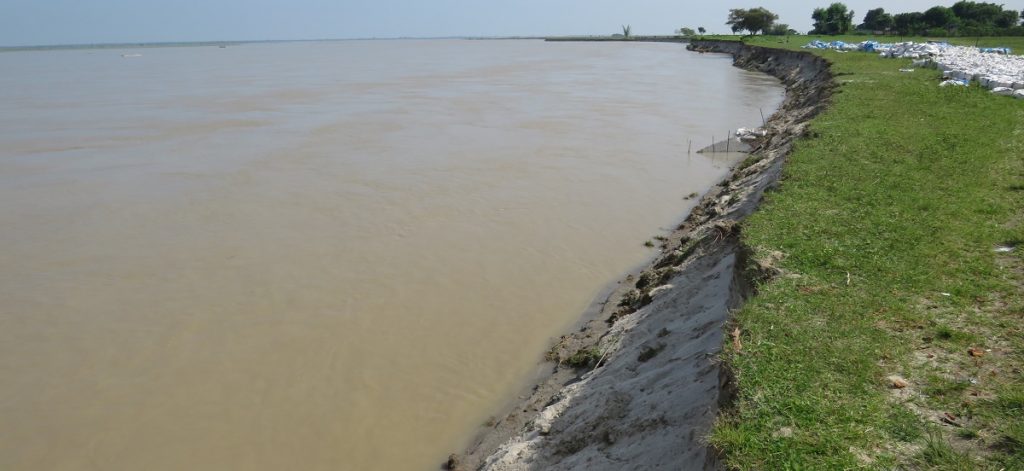 सप्तकोशीमा पानीको बहाव उच्च, जेटबोट बन्द
