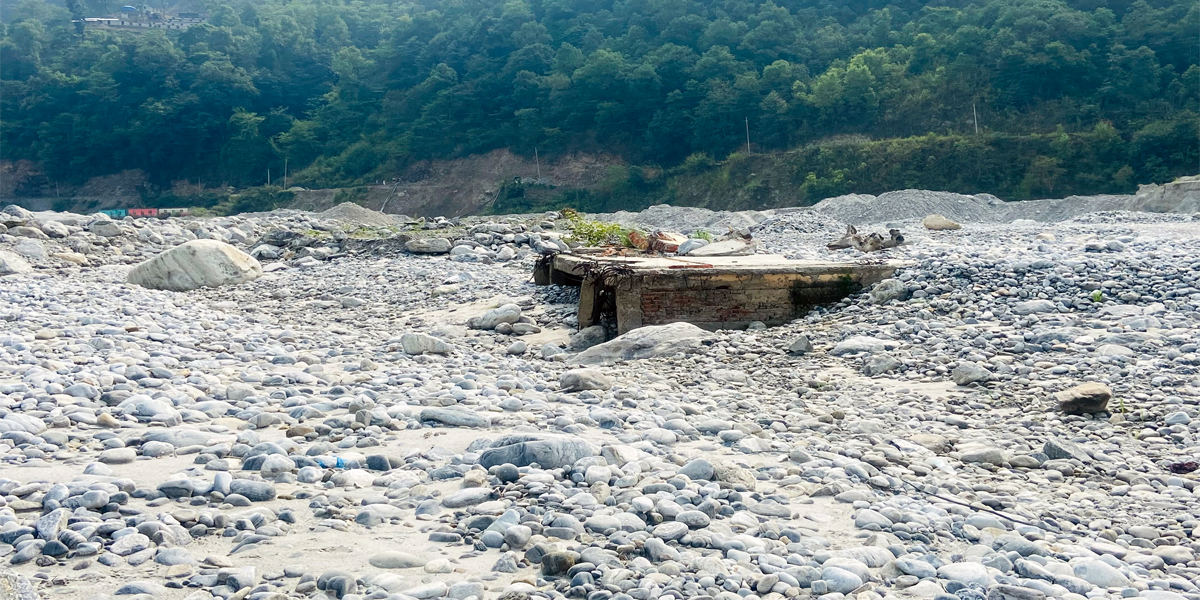 बाढीले मेलम्ची र फट्टेको ह्युमपाइपमा क्षति पुर्यायो