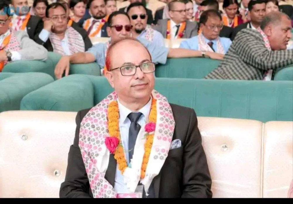 मधेसको मुख्य न्यायाधिवक्तामा सुरेन्द्र कुमार महतो नियुक्त