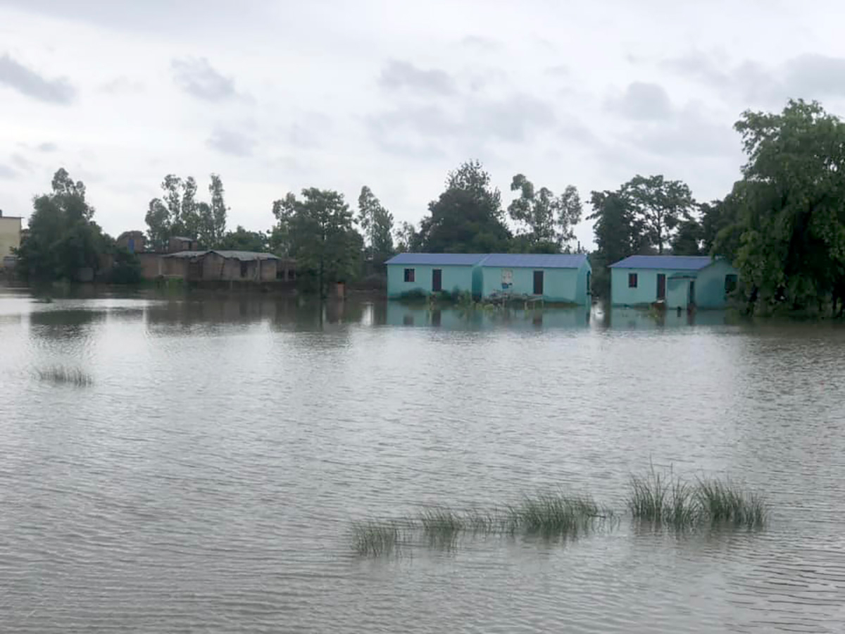 बाढीमा बगेर कैलाली र कञ्चनपुरमा दुई जना बेपत्ता